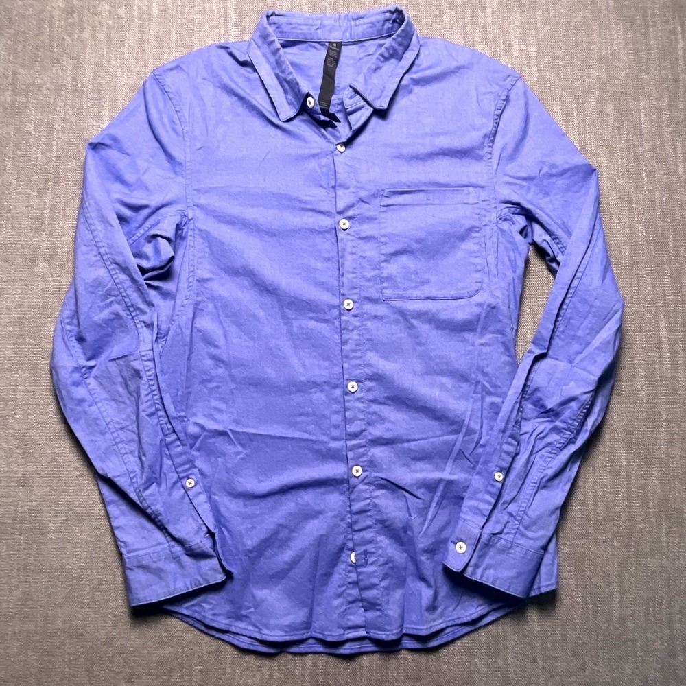 Lululemon Mens Blue Cotton Curved Hem Button Up Shirt Medium Regular Fit